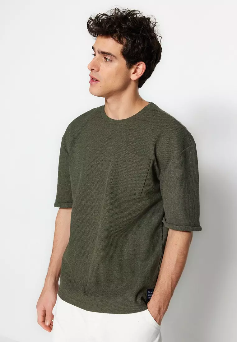 Khaki Oversize/Wide Cut Crew Neck Short Sleeve Pocket Label Detailed T-Shirt TMNSS23TS00077