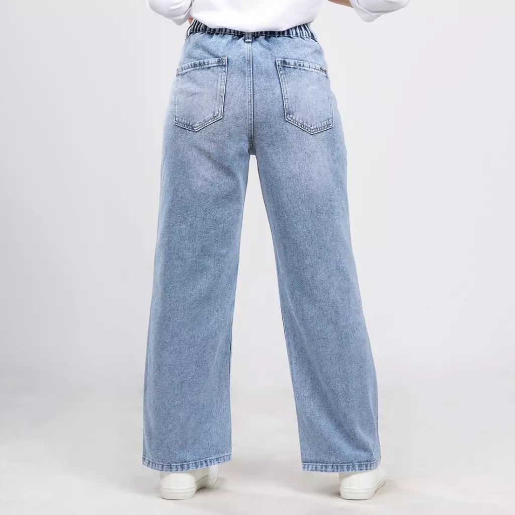 C2 Thishe Blue Straight Cut Jeans Wanita -   Loose Jeans Wanita