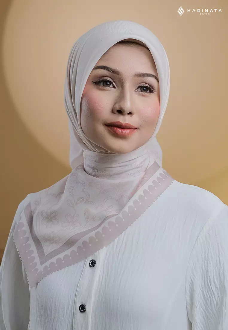 Hadinata Batik Hijab Premium Alina Cream