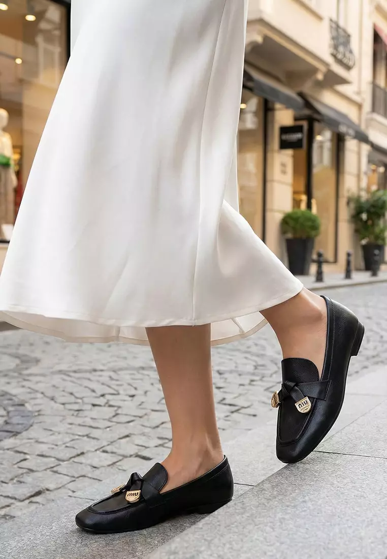Knot Detail Loafers