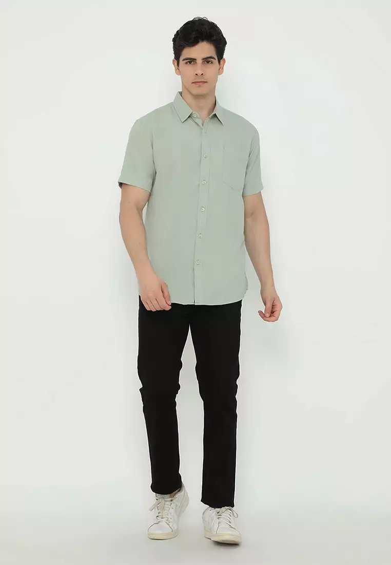 POLICE Kemeja Polos Basic Cotton Soft Regular Fit Lengan Pendek Pria