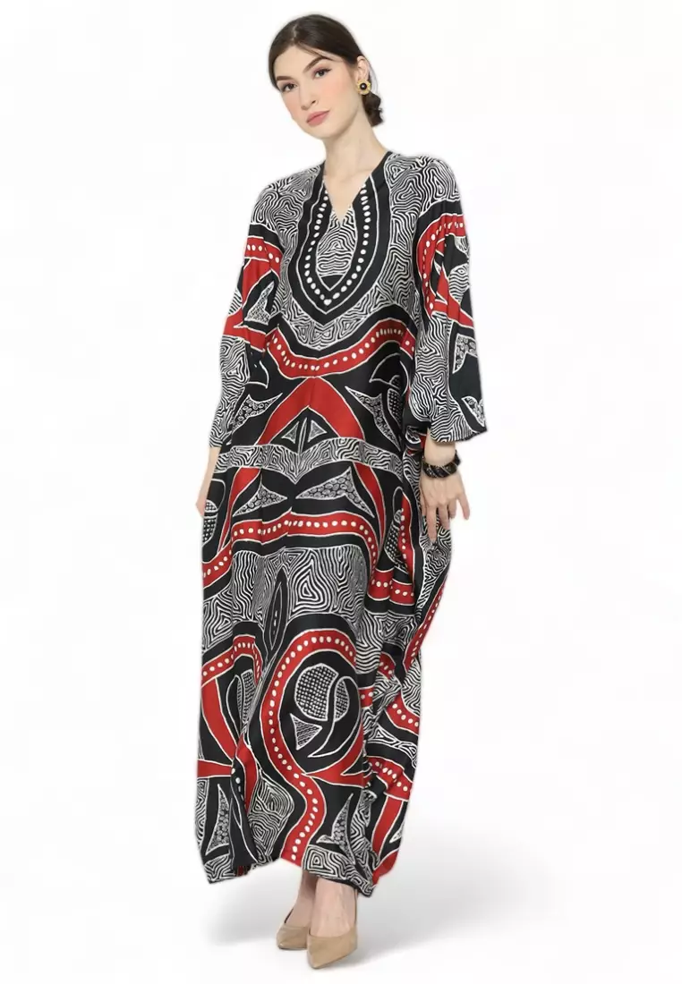 Buy Kanzi by liza yahya Kanzi Long Sleeve Batik Kaftan Online | ZALORA ...