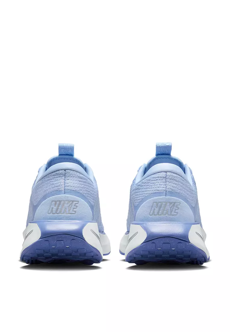 Motiva Walking Shoes