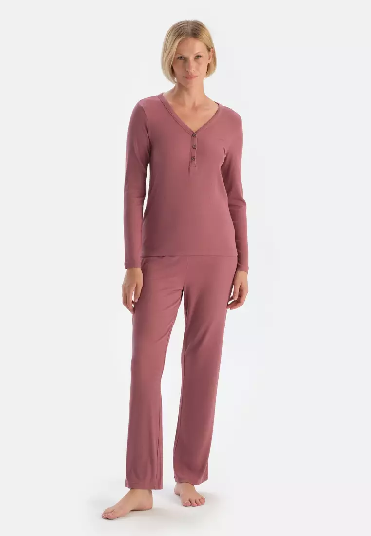 Dusty Rose T-Shirt & Trousers Set, V-Neck, Regular Fit, Long Sleeve Sleepwear for Women