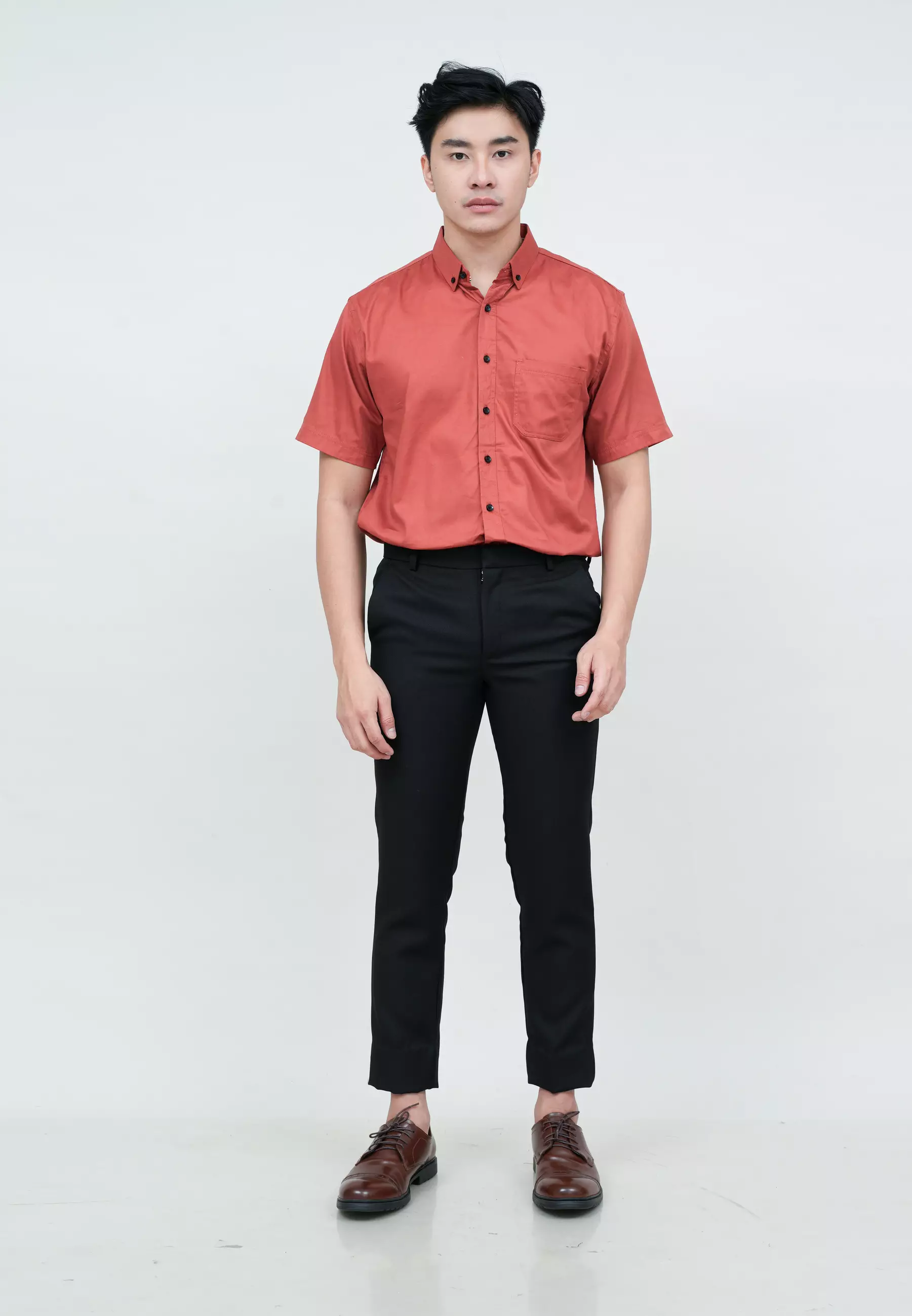 Houseofcuff Kemeja Pria Lengan Pendek Slim Fit Teracotta Merah Bata