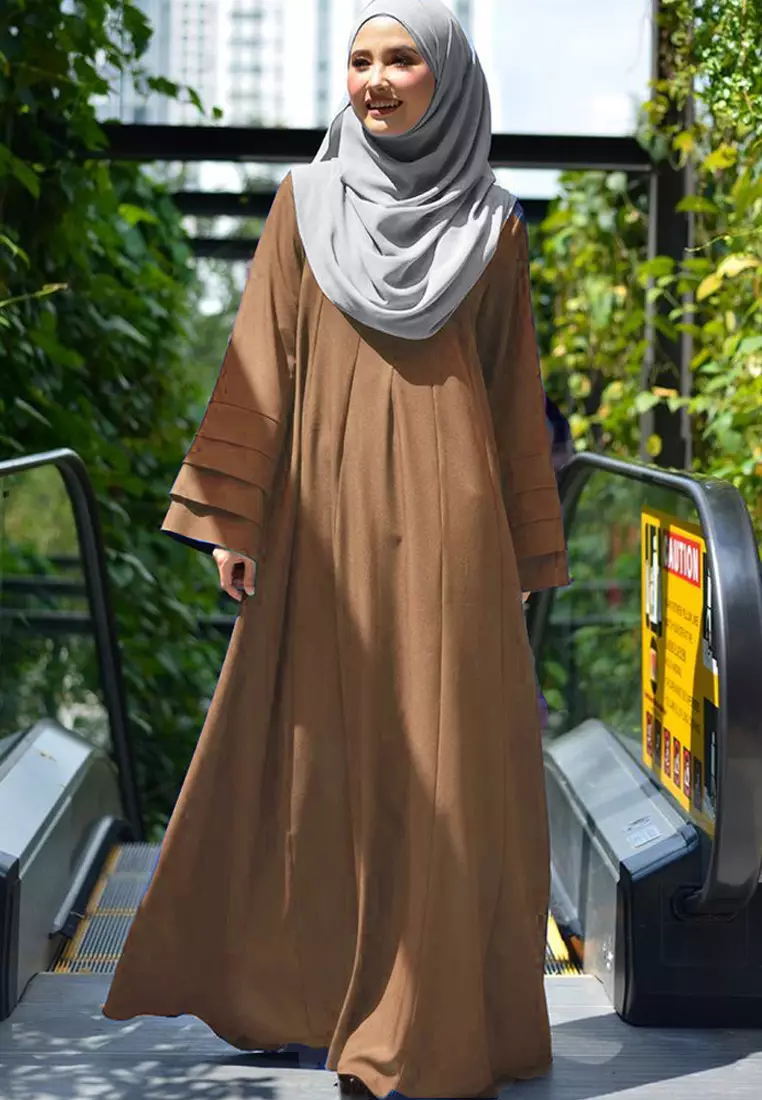 Laura Abaya Long Dress in Taupe Brown