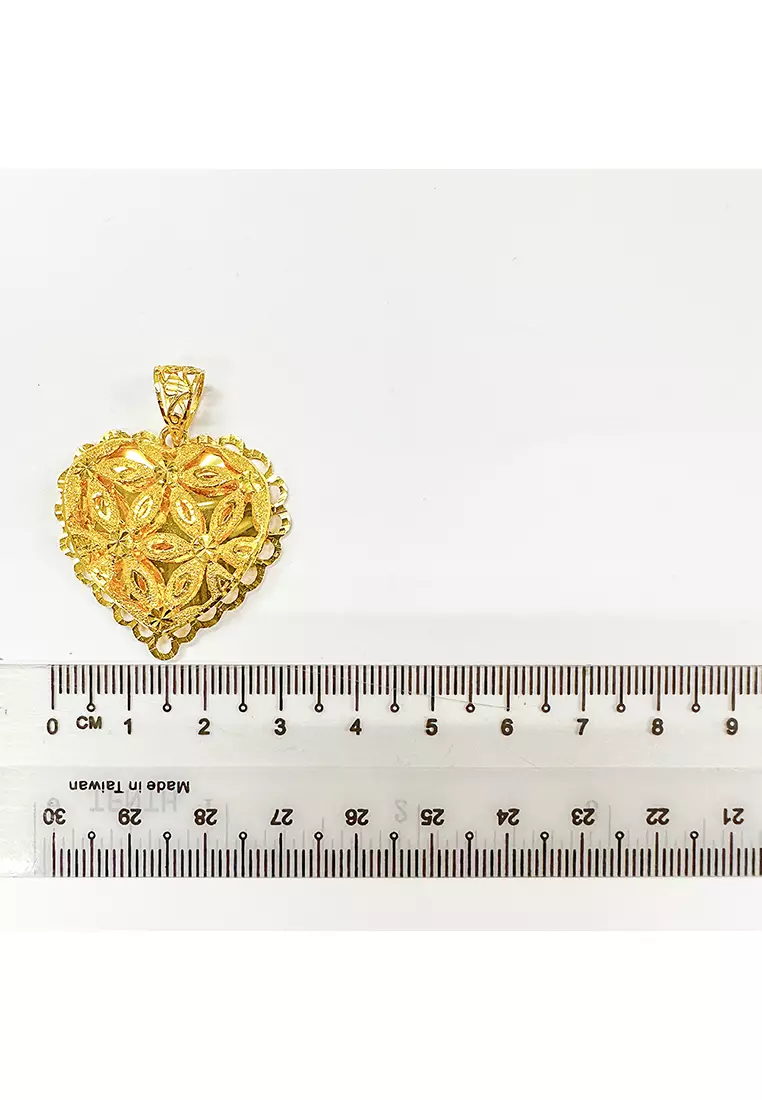 375/9K Gold Love Pendant B17