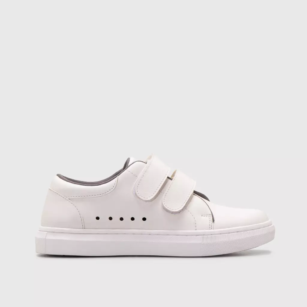 Iwala Sneakers White
