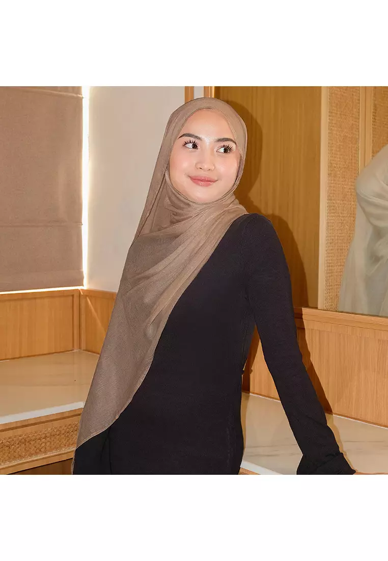 Nour Shawl New Material Latte