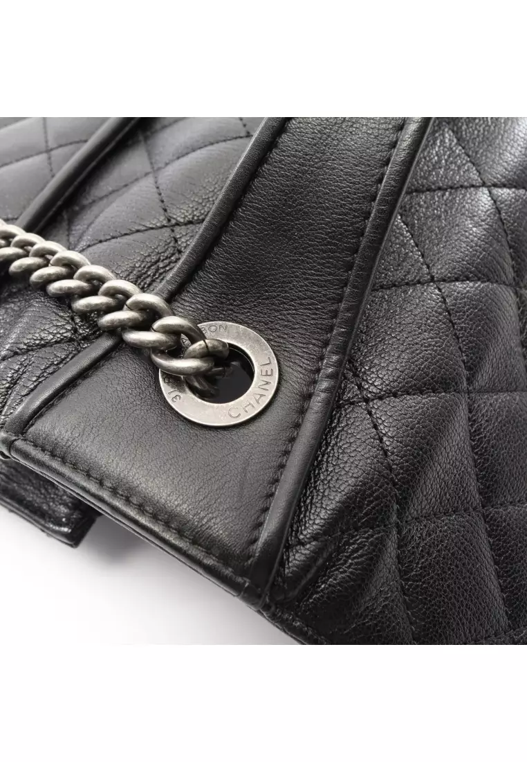 Pre-Loved Chanel CC University matelasse chain shoulder bag Caviar skin black antique silver hardware 2WAY
