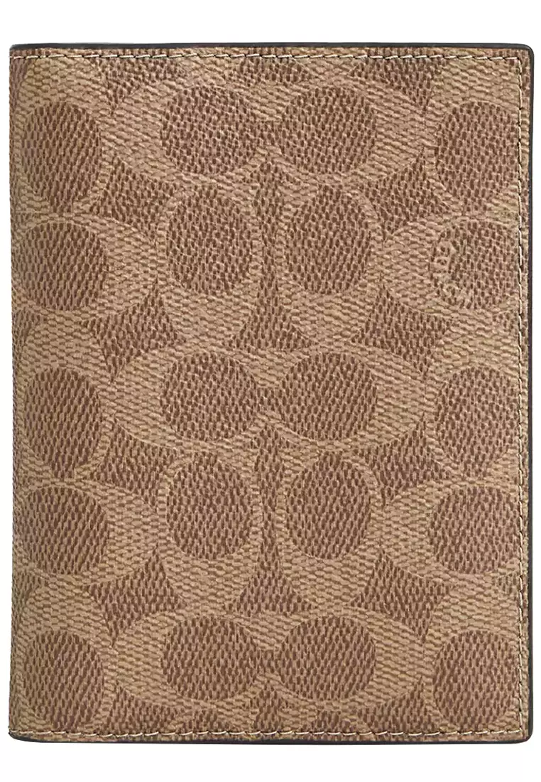 Buy COACH Passport Card Case In Signature Canvas in Tan/ Black