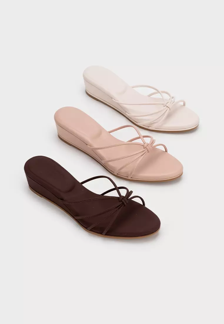 KNOTTED CLOUDFOAM LOW WEDGE HEEL 細帶編織云朵泡沫楔型拖鞋