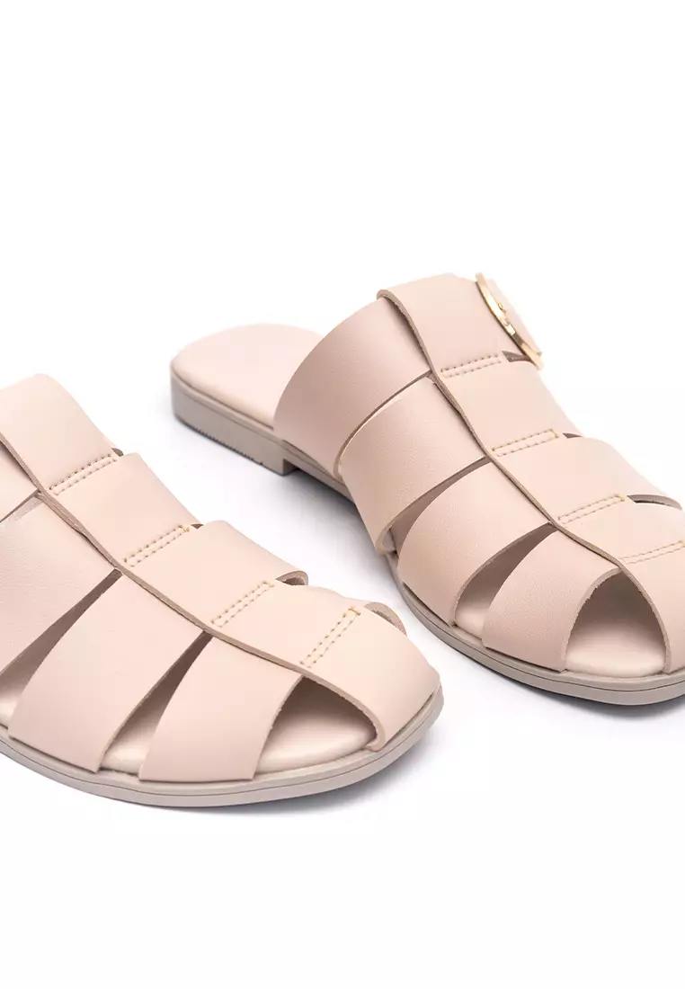 Abigail Flat Sandals in Beige