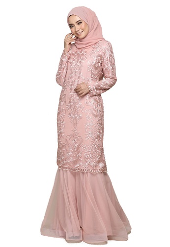 Buy Zahirah Kurung Lace from ARCO in Pink at Zalora