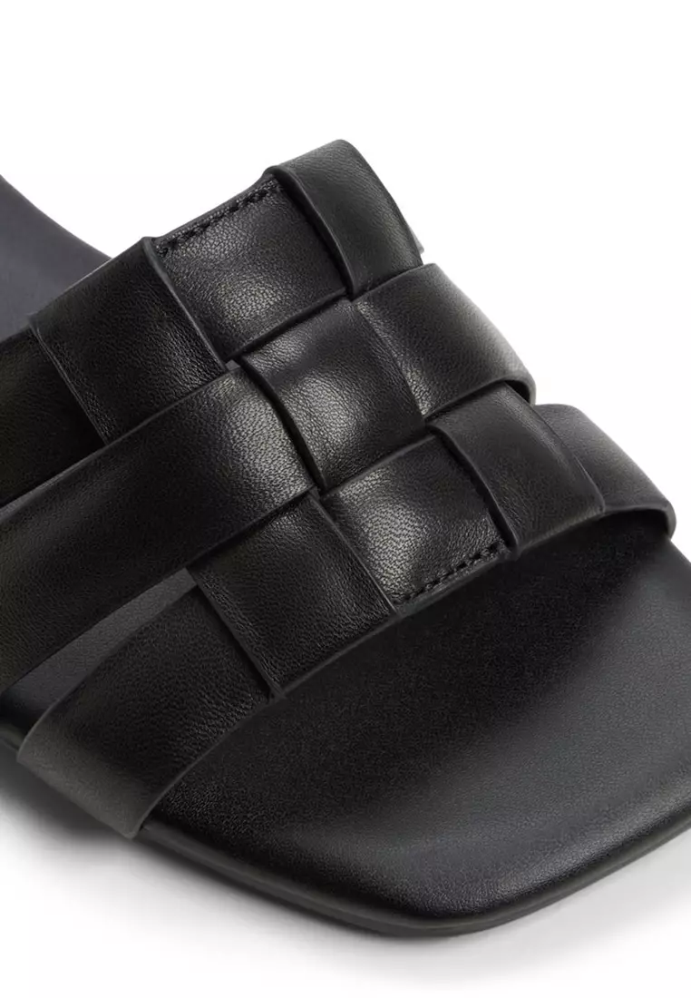 Gotosandal Slip On Sandals