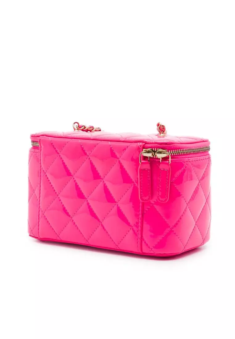 Pre-Loved Chanel Small Quilted Patent Pearl Crush Vanity Case With Chain