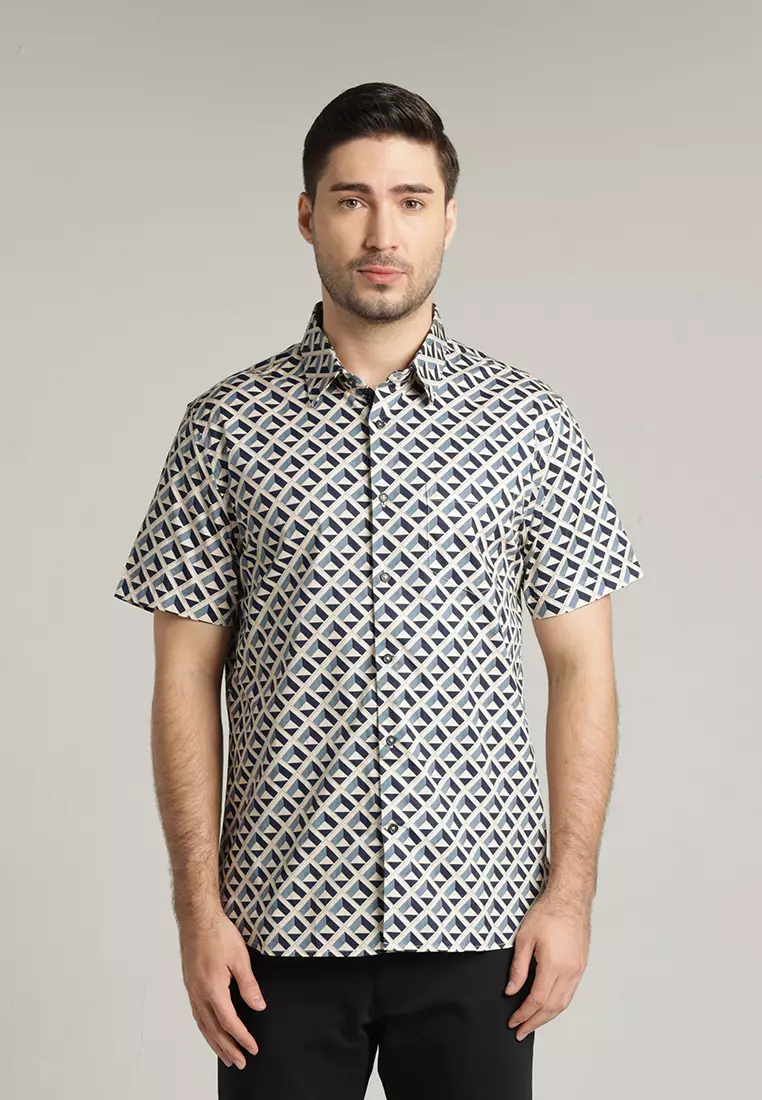 MOC - Kemeja Motif Lengan Pendek Pria Peter - Navy