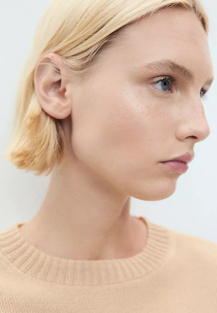 Short-Sleeved Crop Sweater