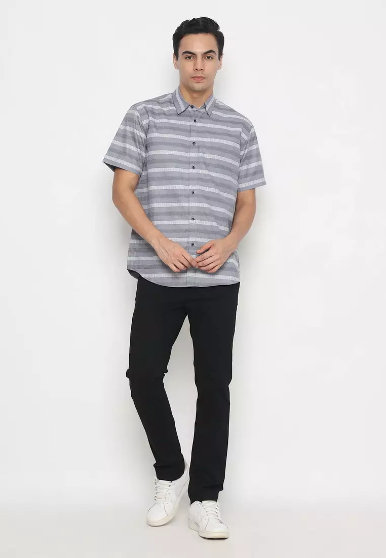 POLICE Kemeja Salur Printing Biru Abu Regular Fit Pria