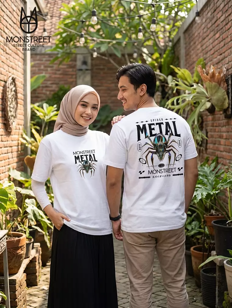 Monstreet Kaos Katun Combed 24S Grafis Reguler Fit Putih Tshirt UTR132 Cotton Combed 24S Graphic Tshirt Regular Fit White Tshirt