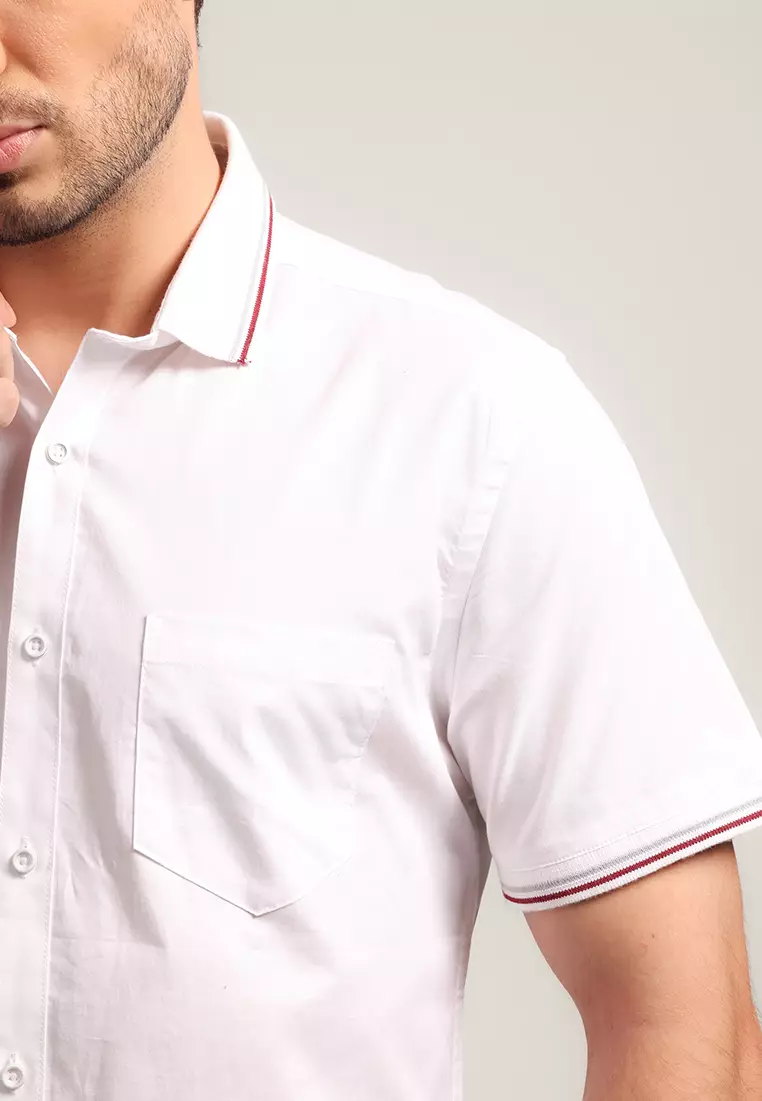 MOC - Kemeja Polos Pria Lengan Pendek Korry - White