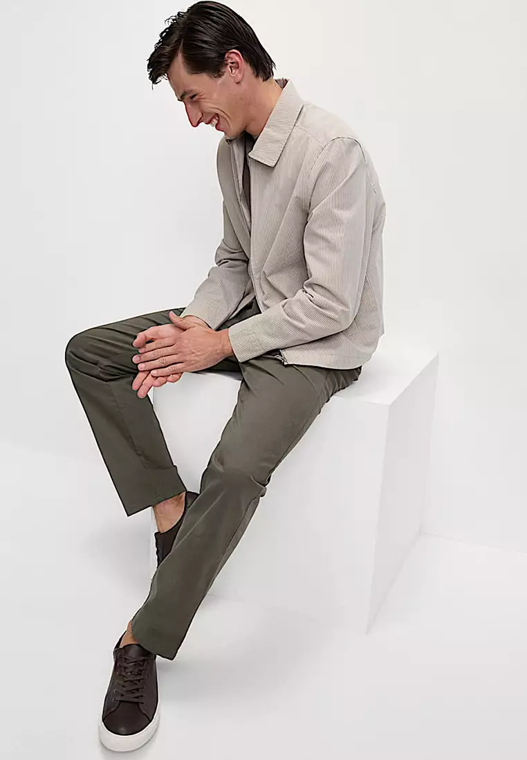 Regular Fit Stretch Chinos
