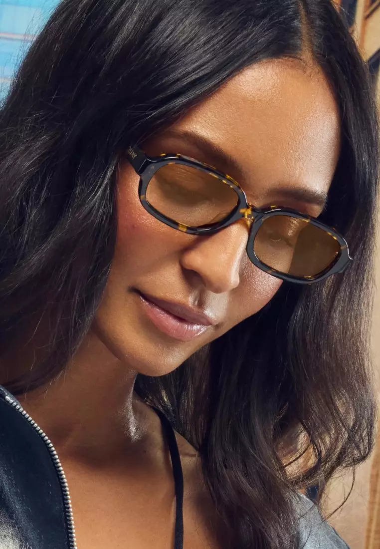 QUAY Could Never Sunglasses - Tort Yellow/Tan