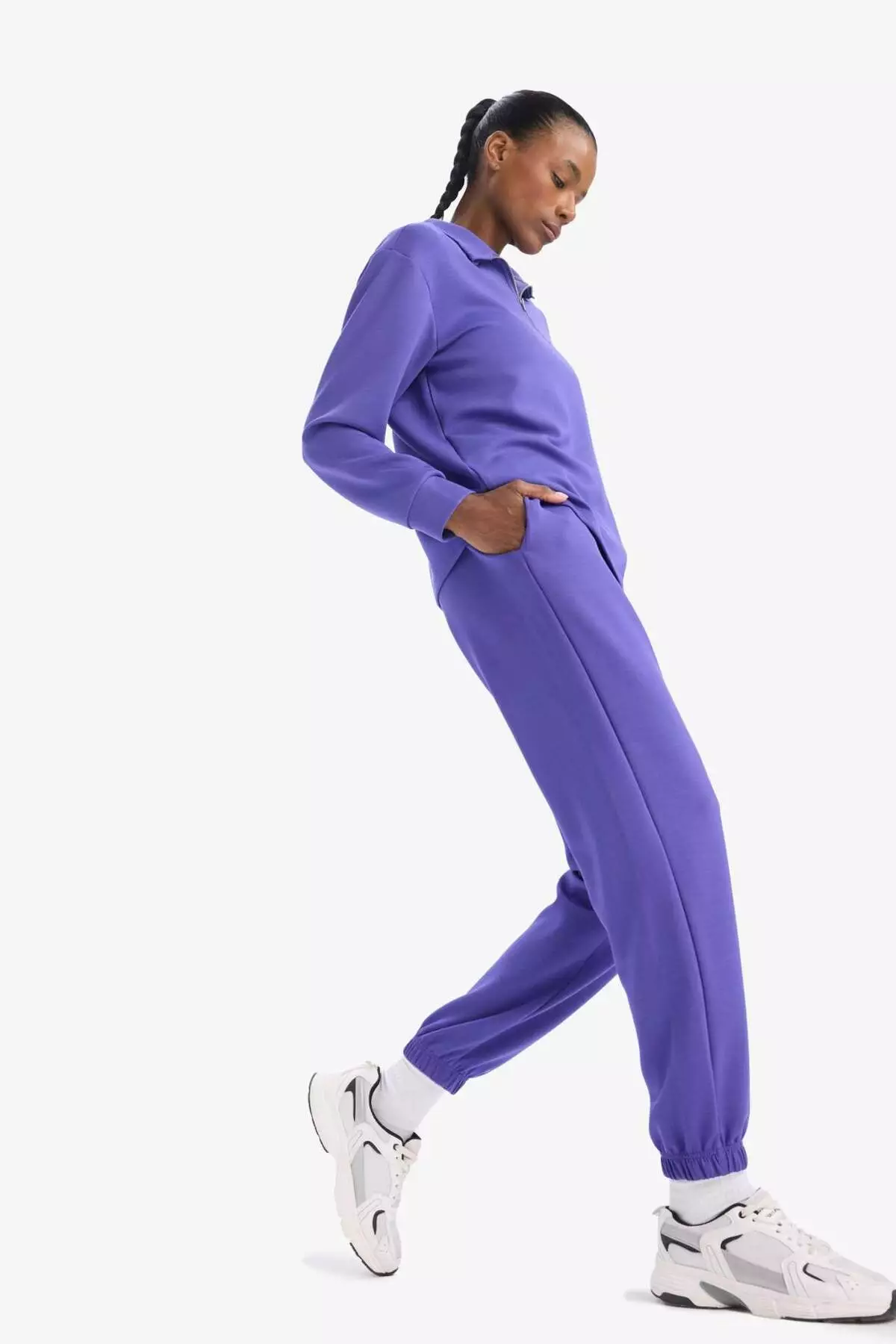 Defactofit 運動束腳褲 修身衛衣褲 標準剪裁 莫代爾纖維 雙口袋 基本款 淨色 B1794Ax25Sp