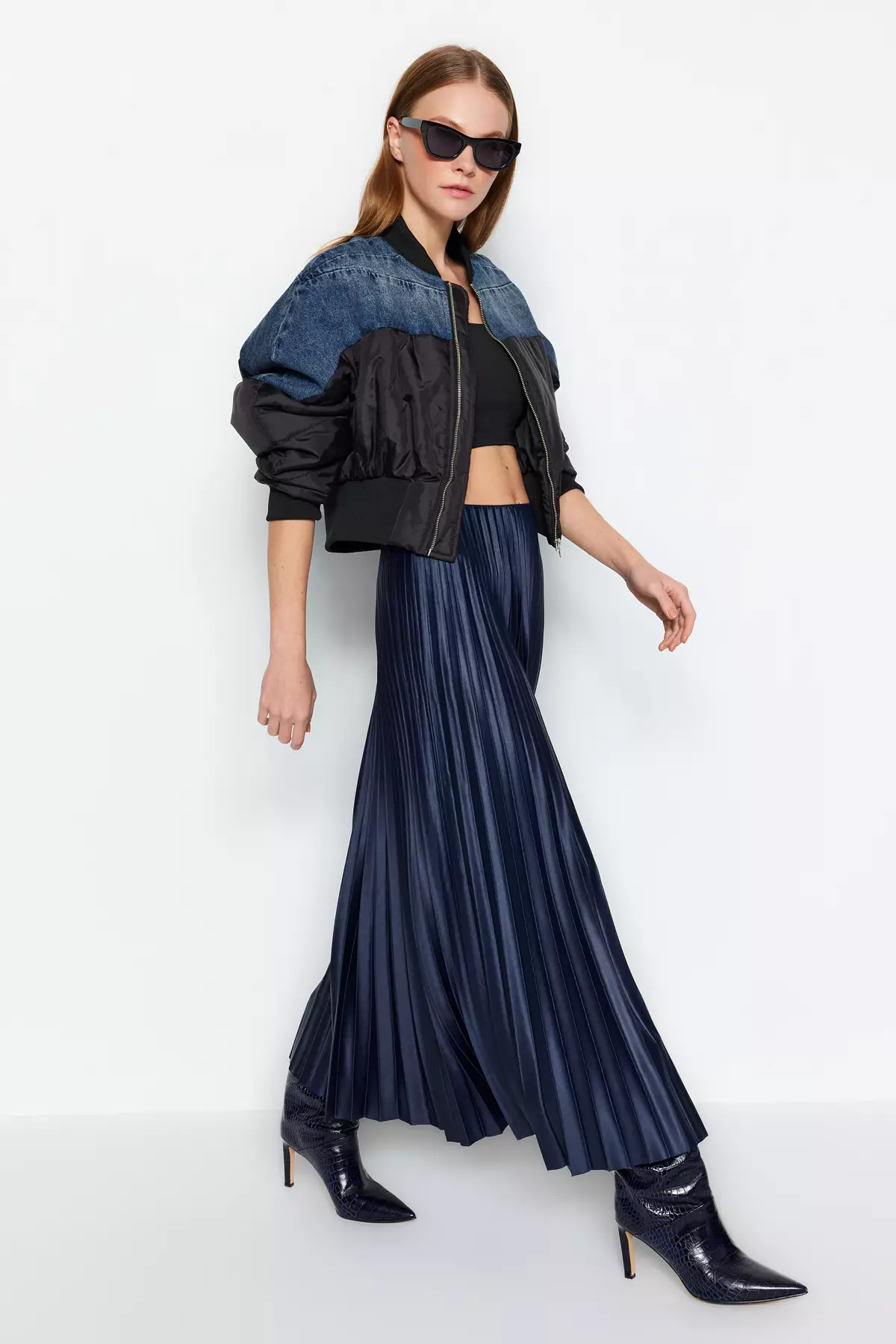 Pleated Maxi Knitted Skirt