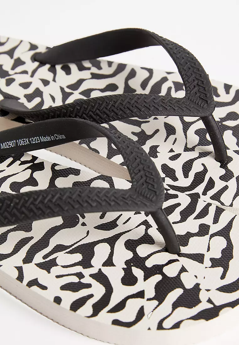 Printed Flat Flip Flops