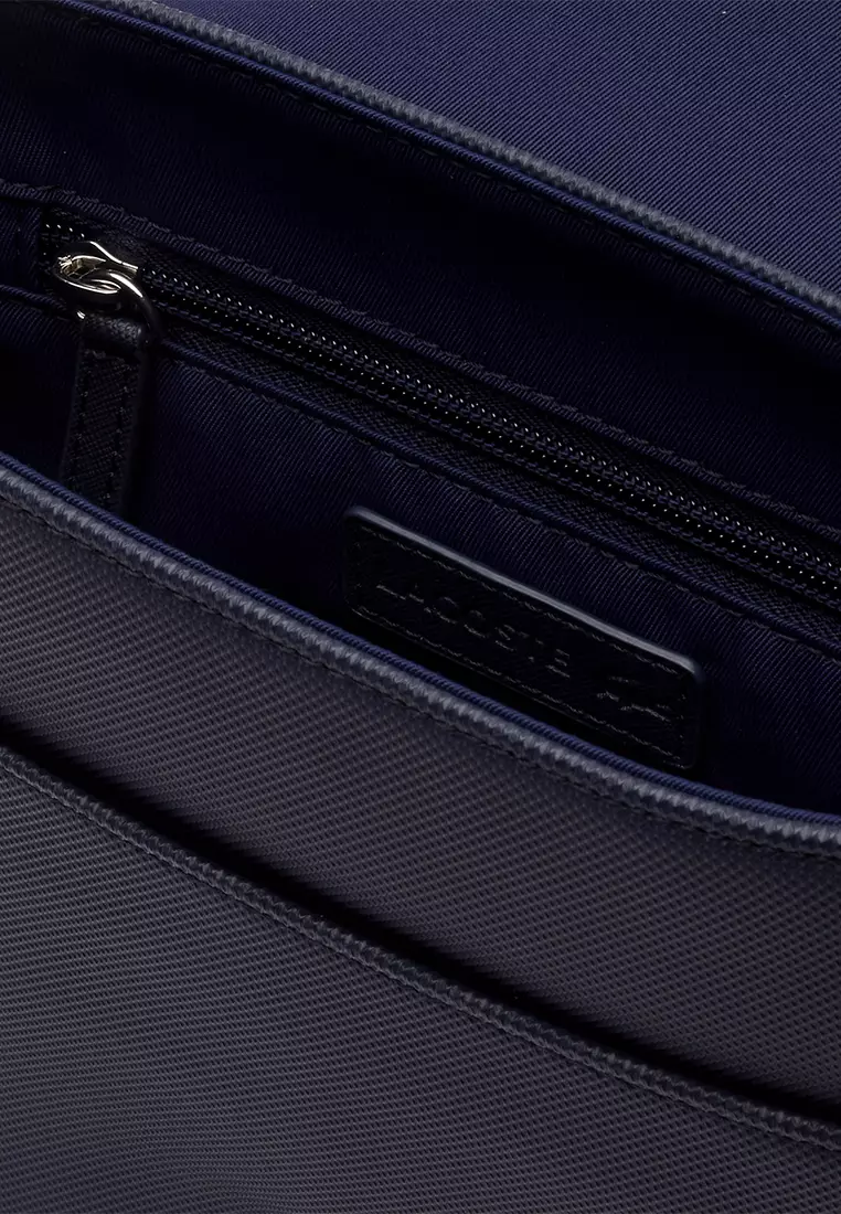 Classic Flap Close Shoulder Bag