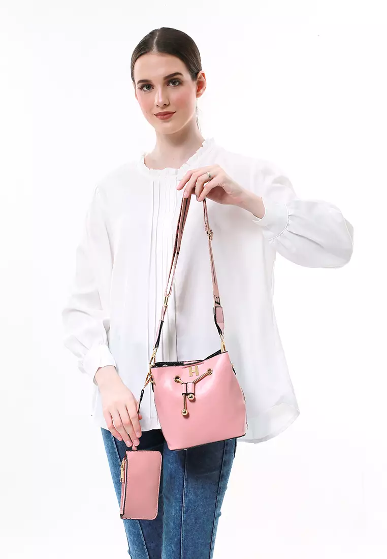 Frede 2In1 Tas Selempang Wanita Model Serut with Long Wallet Material Leather ORIGINAL - Pink
