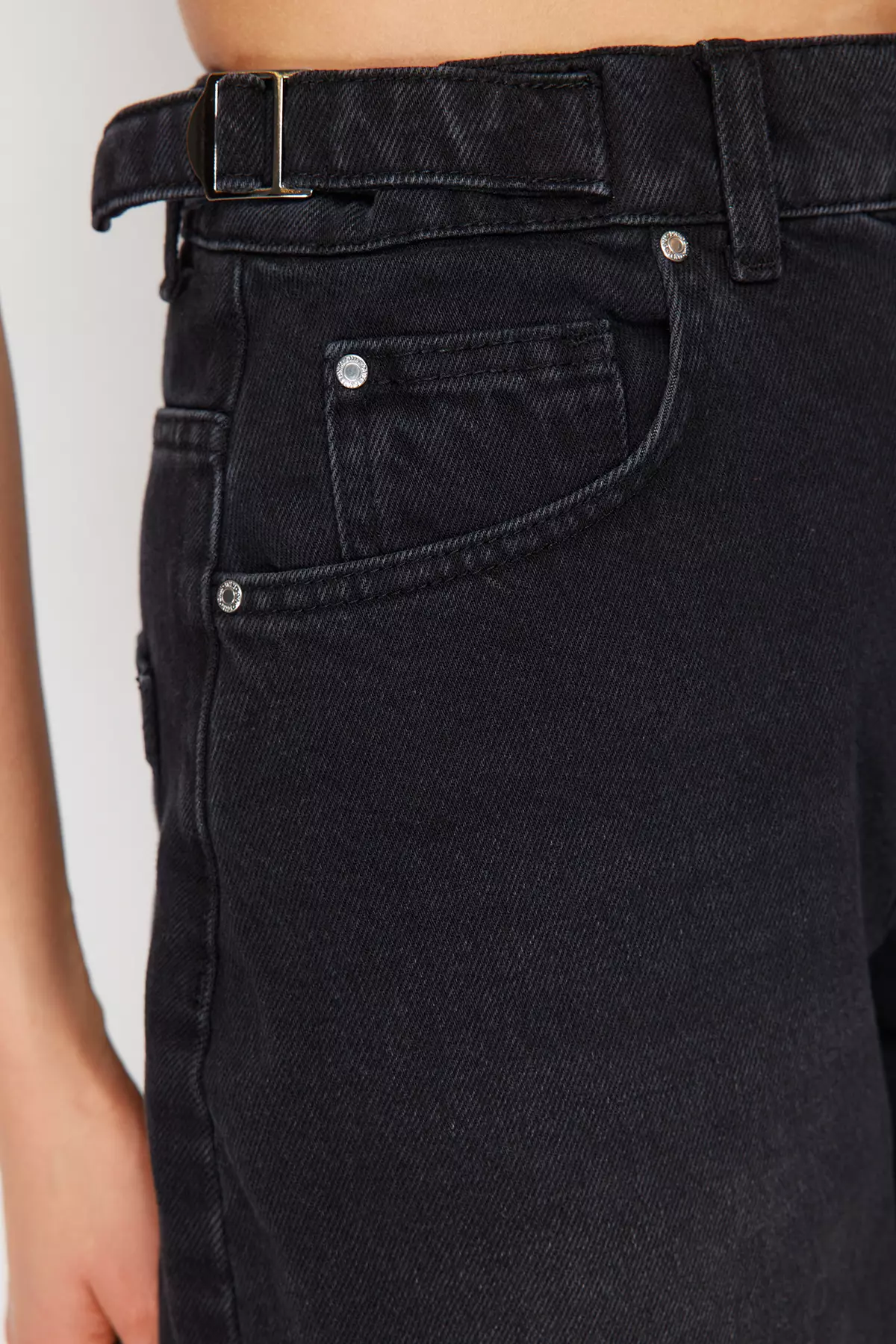 High Waist Loose Jeans