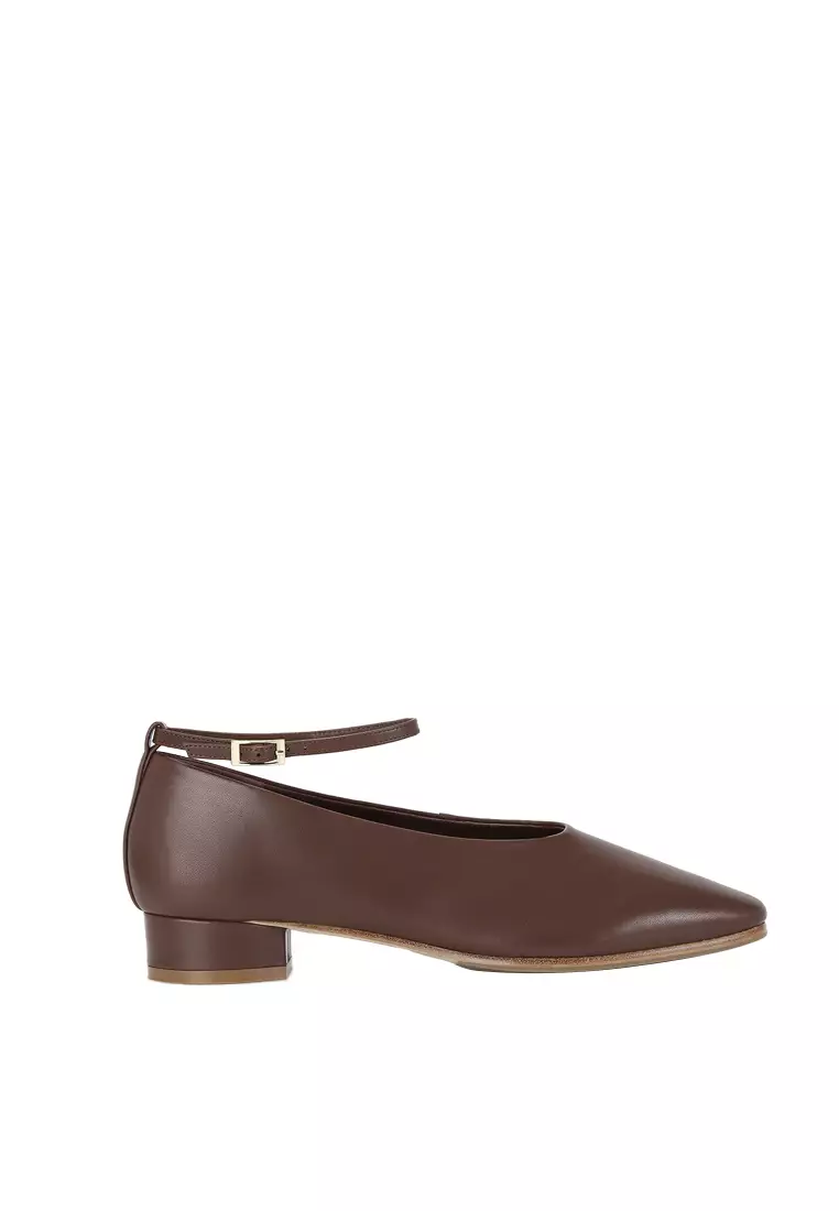 Discount on Beracamy  shoes - SKU: Beracamy Wide Round Ballet Heel - Cacao