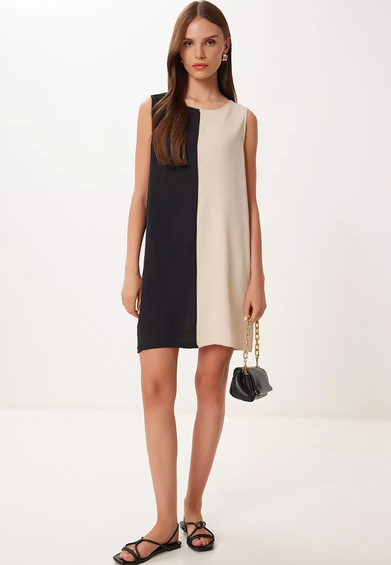 Women's Black Cream Contrast Color Mini Woven Dress Iy00001