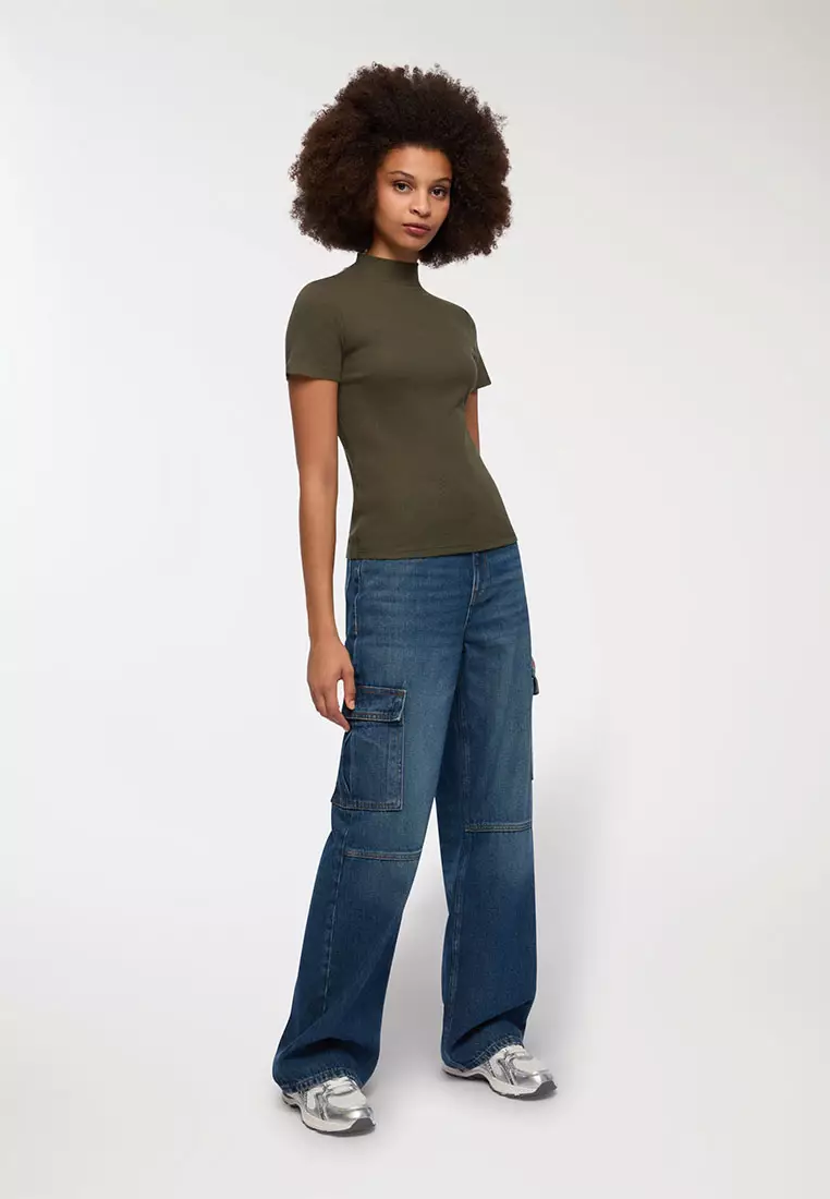 Woman Short-Sleeved T-Shirt