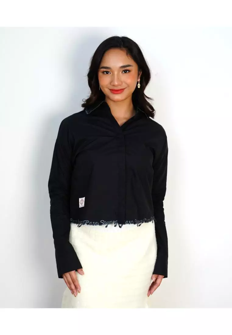 I Feel Love Collar Shirt Top In Black
