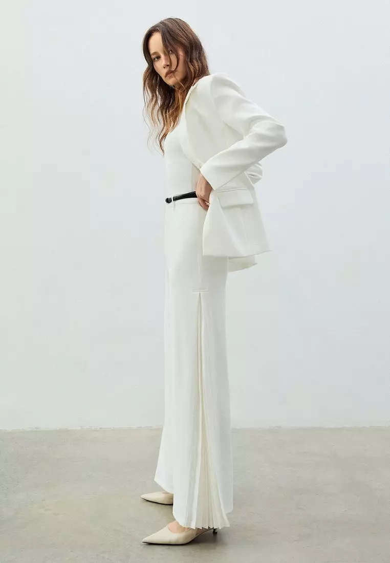 Side Pleated Pants - Ivory