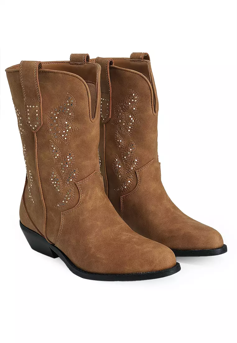 Sareena Boots