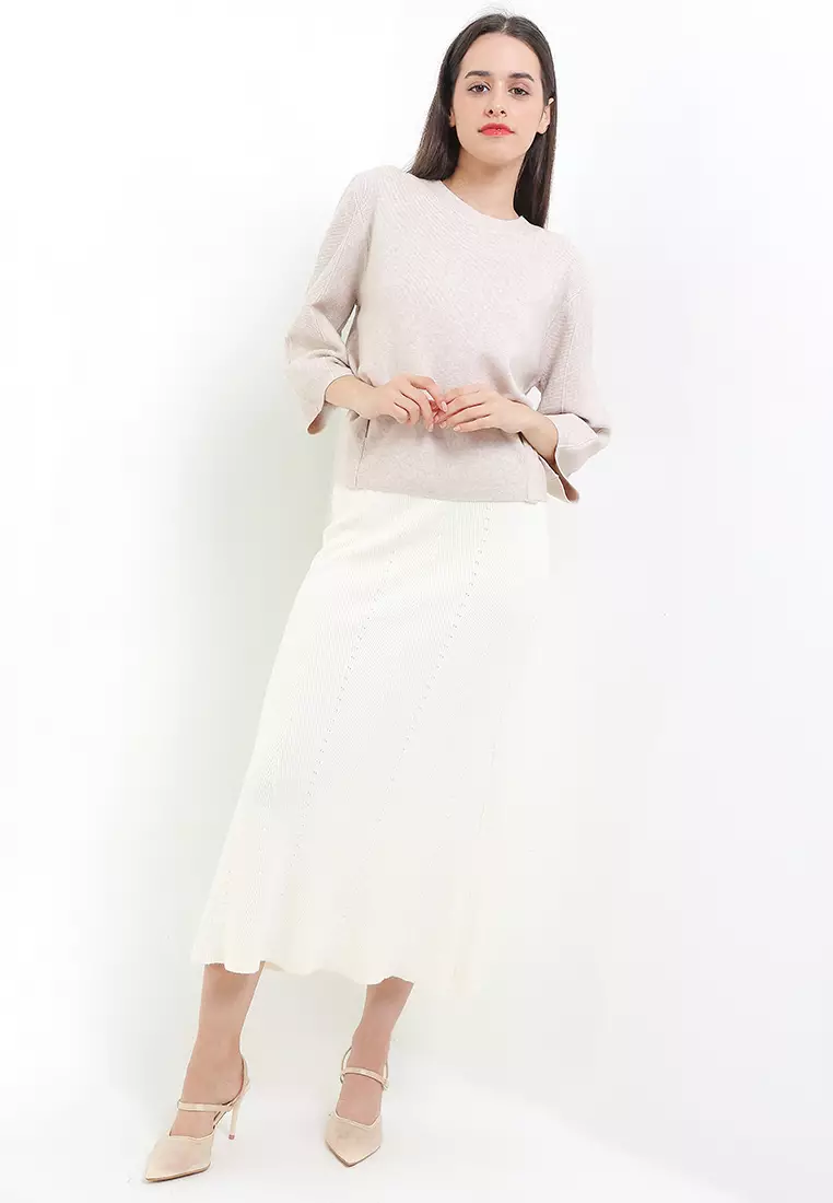 Lantern Sleeves Knit Blouse