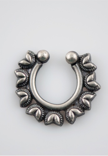 Buy Aadyaa Singapore Leaves Nose Ring Septum Ring Clip On
