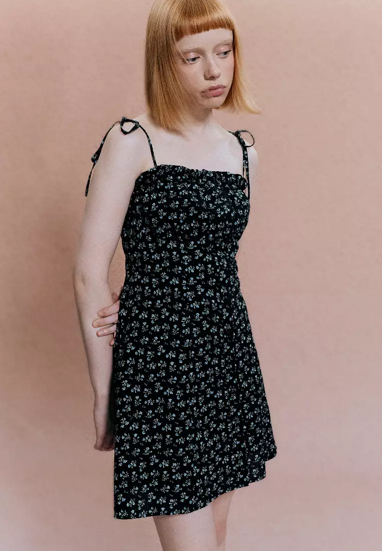 女装时尚小清文艺碎花吊带宝藏连衣裙