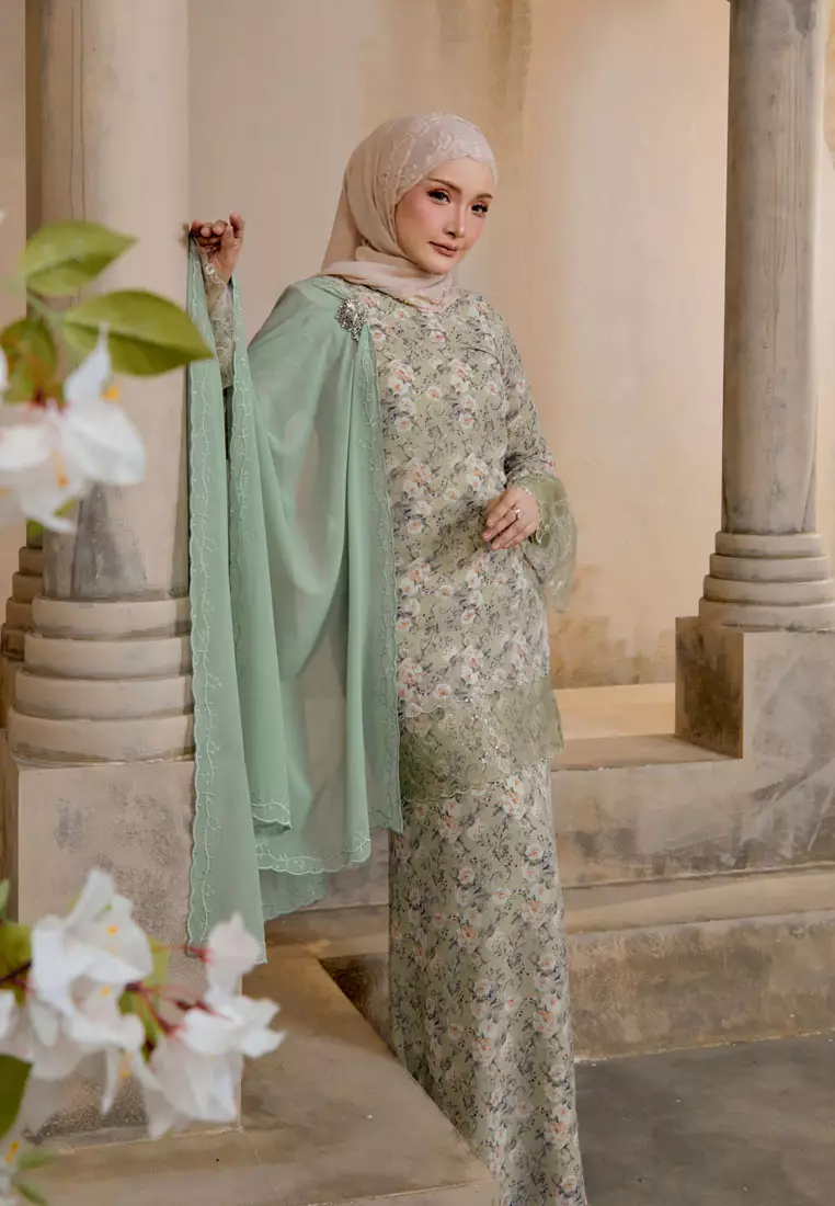 Kasturi Luxe Kurung Modern Chiffon with Sequin Lace