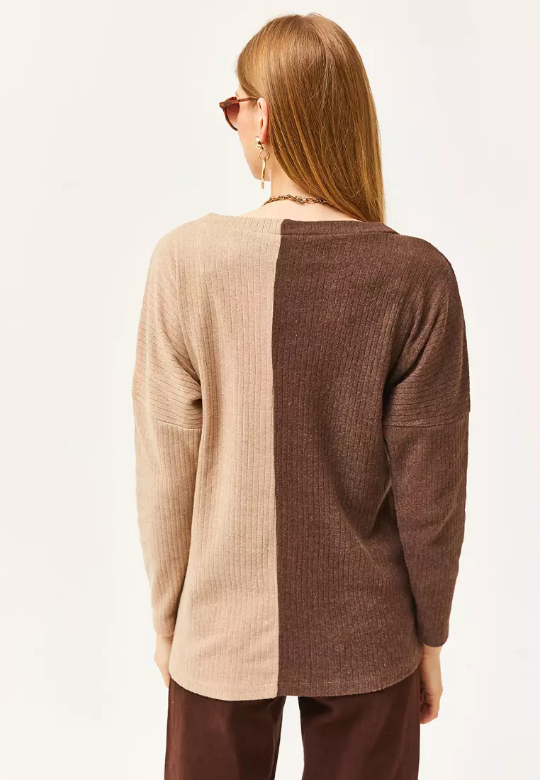 Block Raised Loose Top