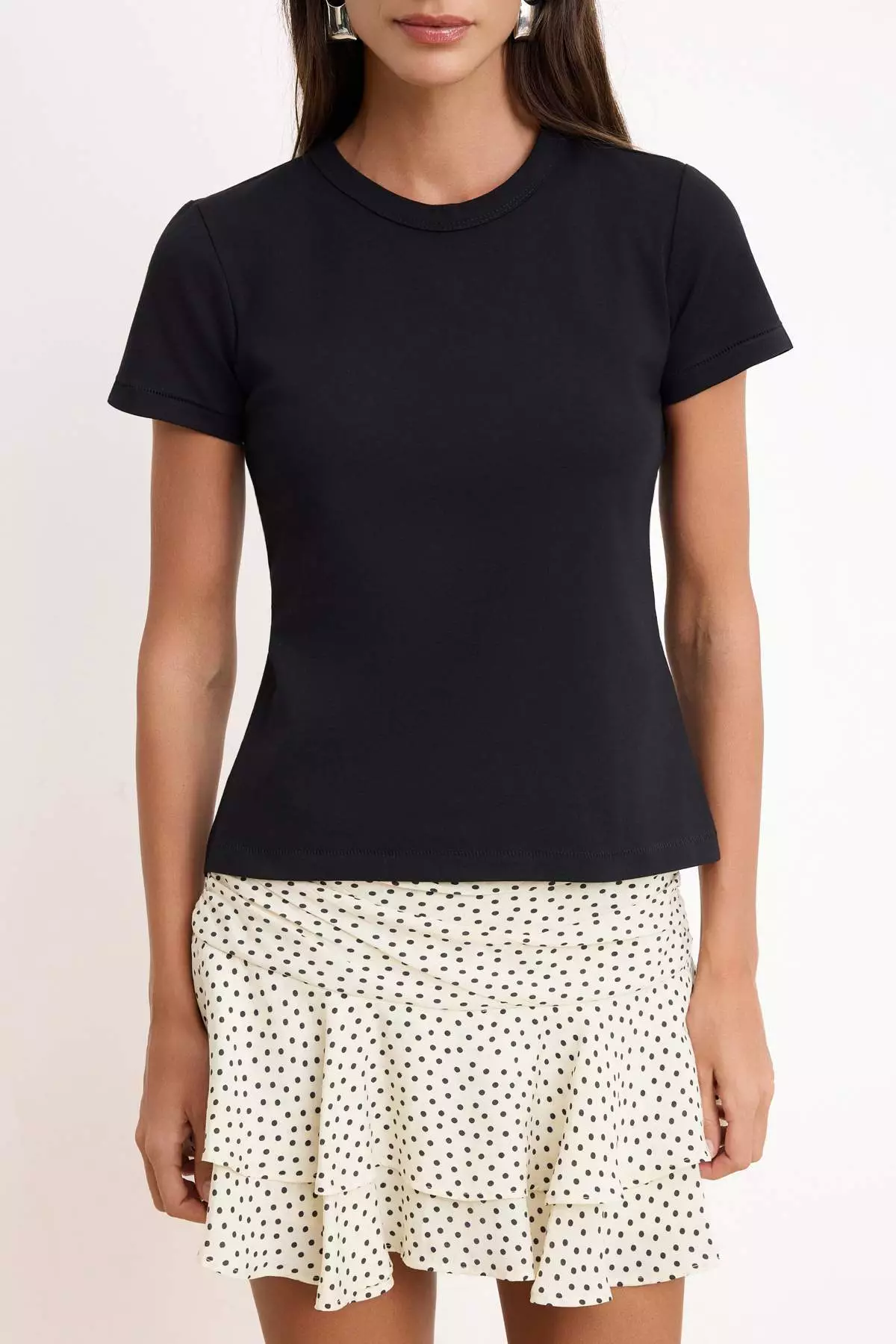 Black Basic Regular Fit Short Sleeve Interlock Knitted T-Shirt Twoss26Ts13