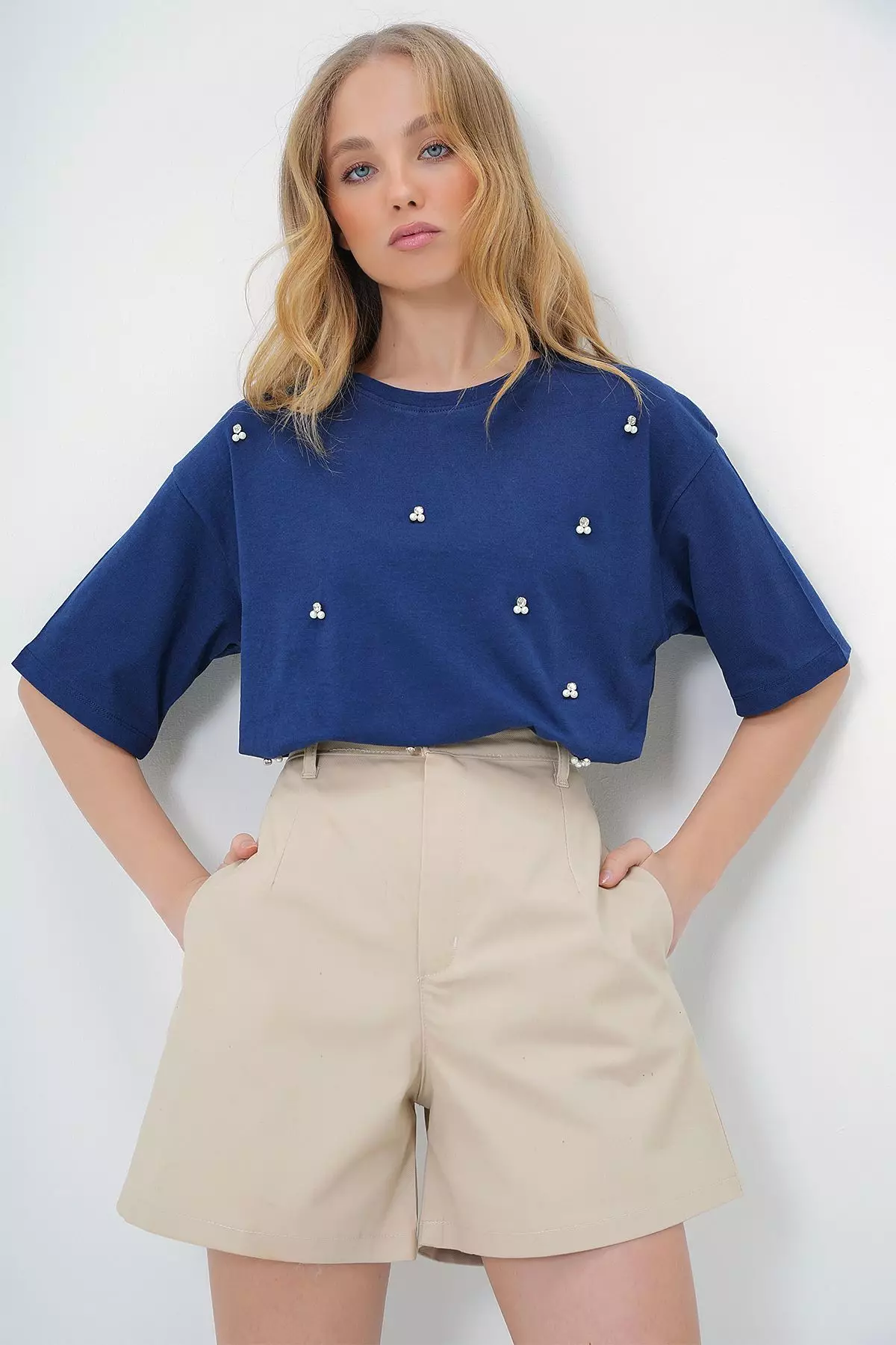 Women's Light Navy Blue Crew Neck Oversize Pearl and Stone Embroidered T-Shirt