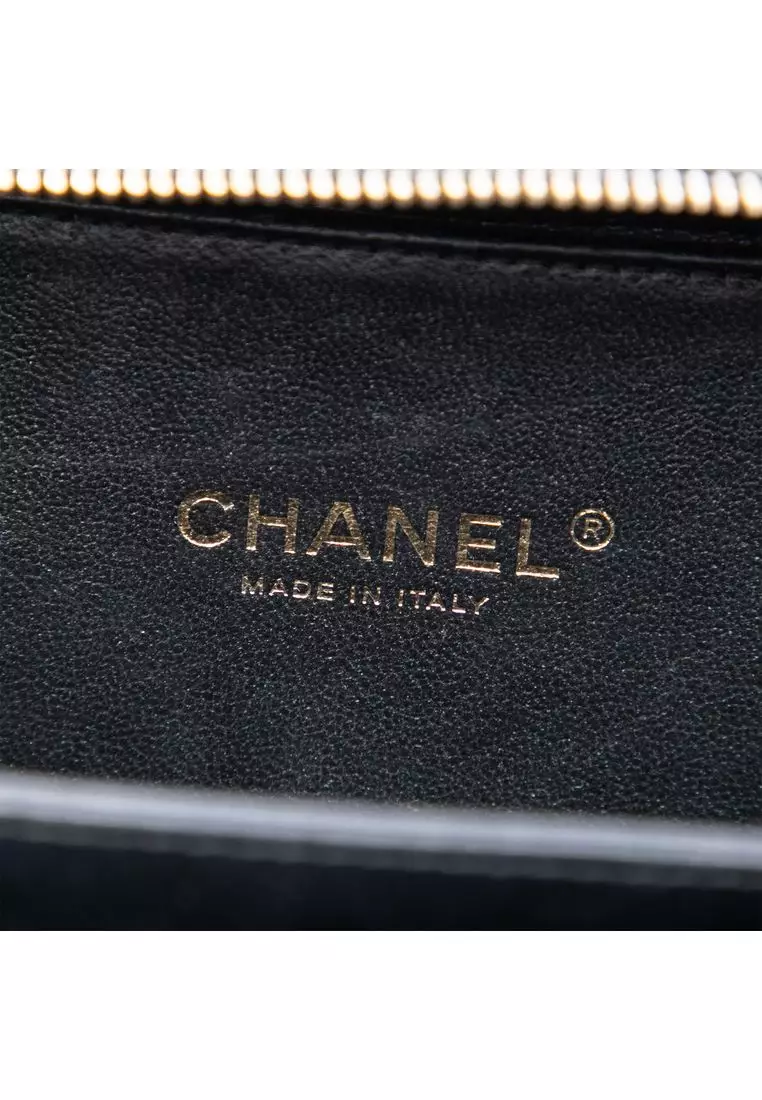 Pre-Loved Chanel Small Caviar Cc Filigree Vanity Case
