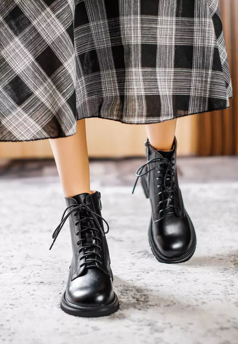 Vintage 7 shoes on sale