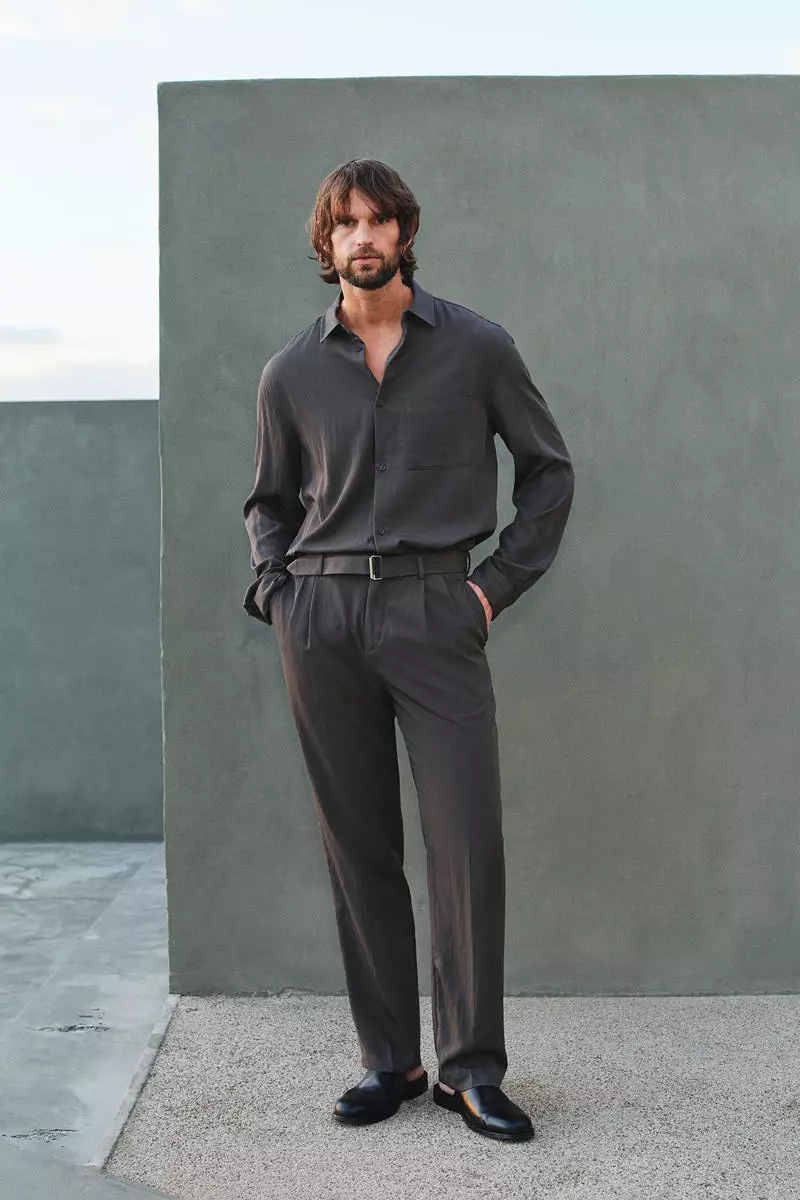 Regular Fit Belted twill trousers
