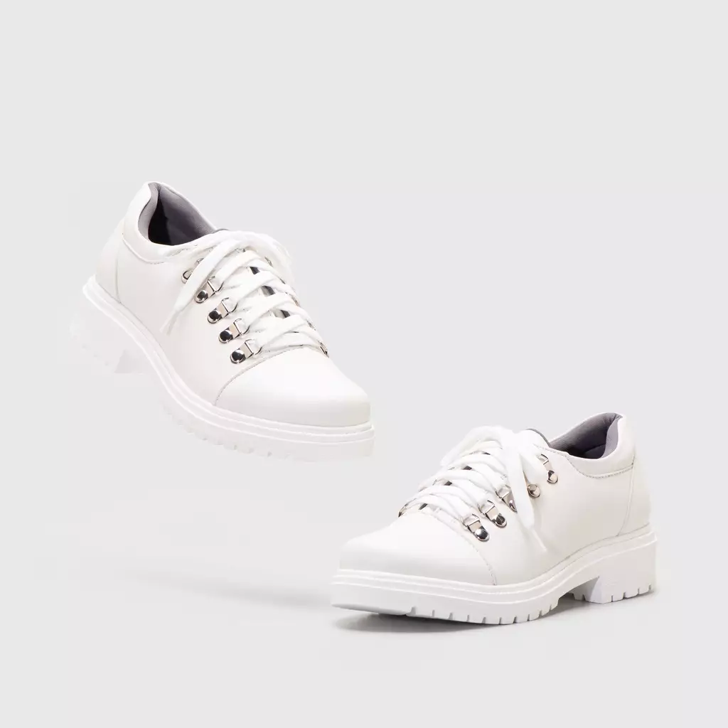Hwasa Oxford White